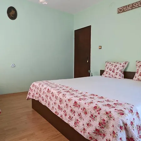 Stoyanovi Pensjonat Czernomorec