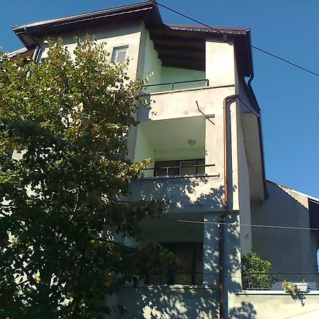 Pensjonat Stoyanovi 2*